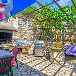 Sobe Frano I Lovro Ck Crikvenica