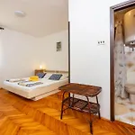 Pensionat Sobe Frano I Lovro Ck 3*