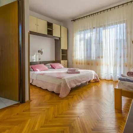 Gasthof Sobe Frano I Lovro Ck Crikvenica