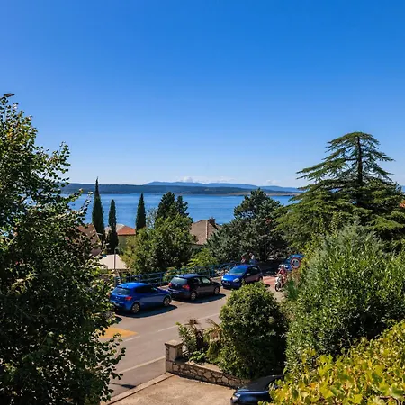 Sobe Frano I Lovro Ck 茨里克韦尼察