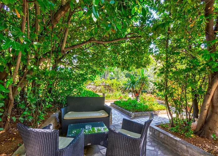 Maison d'hôtes Sobe Frano I Lovro Ck 3*